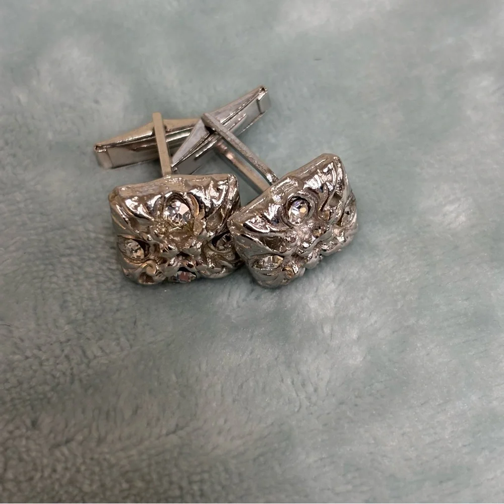 Vintage Silver-Tone Cufflinks Textured Hammered Surface Clear Rhinestones MCM
